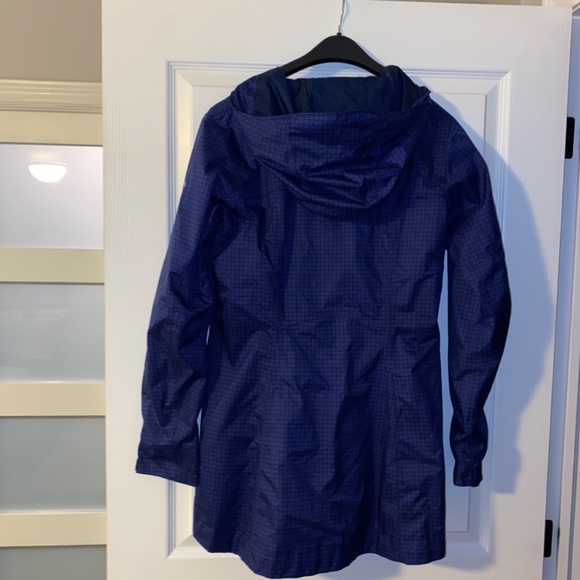 Columbia lightweight Spring Jacket - Picture 2 of 2